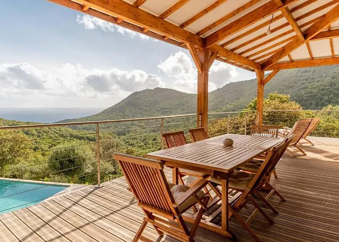 Maison Vue Et Maquis *