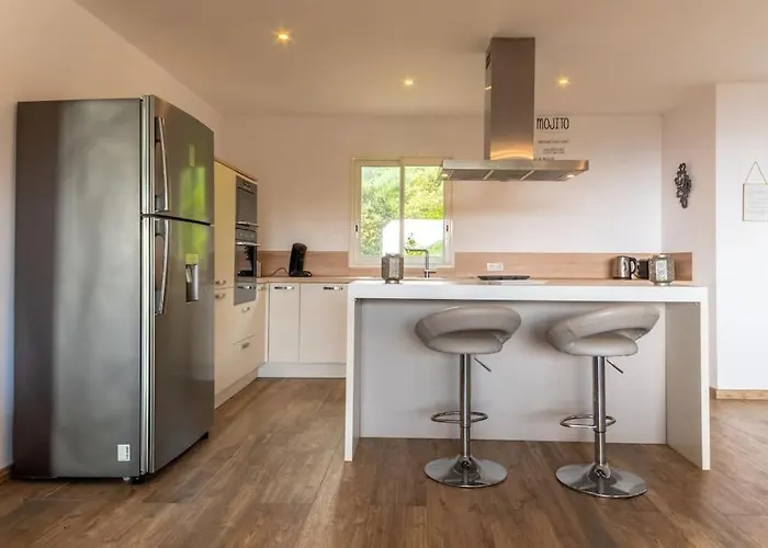 Maison Vue Et Maquis بيت للعطل *